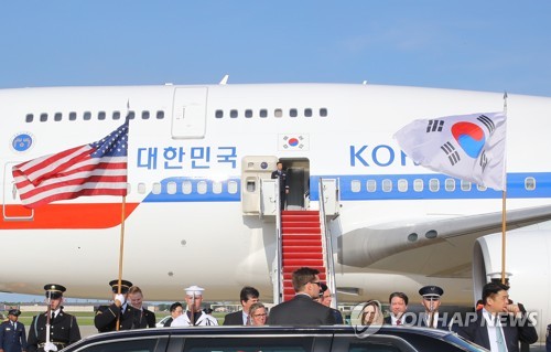 이총리, 대통령 전용기로 아프리카·중동 순방 출국