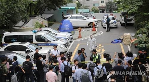 노회찬 지역구 창원성산 정의당원들 "믿기지 않는다"