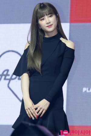 [TEN PHOTO] 에이핑크 박초롱 &#39;미소 천사&#39;