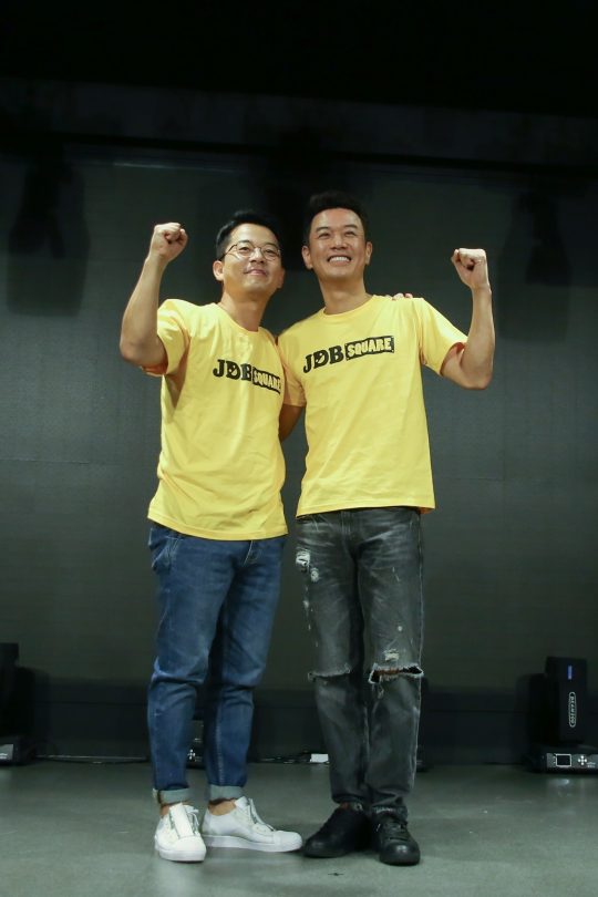 TEN 현장 우리의 브랜드를 만들자…韓 스탠드업 코미디가 온다 | 텐아시아 [TEN 현장] 우리의 브랜드를 만들자…韓 스탠드업 코미디가 온다... 