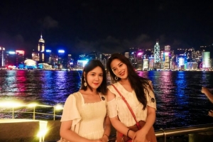 [스타 여행] 화려한 홍콩의 야경에 녹아들다