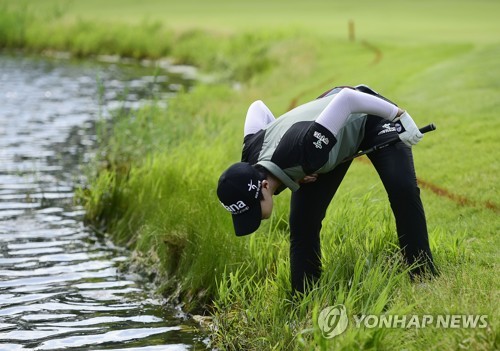 "박성현 16번 홀은 20년 전 박세리를 떠올리게 했다"