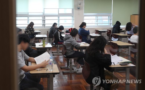 인천시의 허술한 공무원시험 관리… "답안지 분실, 일부 재시험"