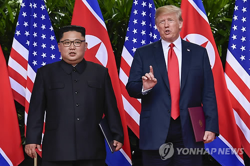 트럼프 "김정은, 우리가 서명한 비핵화 계약·악수 지킬것 확신"