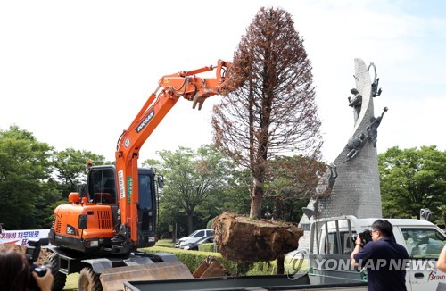 지방권력 대거 교체… 잇따른 '대형사업 취소·제동'에 논란