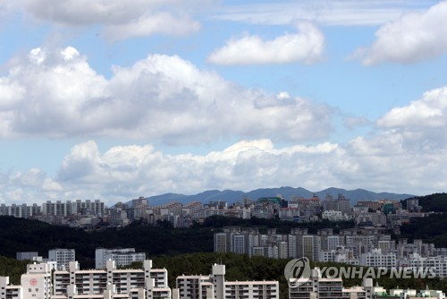 [내일날씨] 전국에 구름 '잔뜩'…제주도엔 장맛비