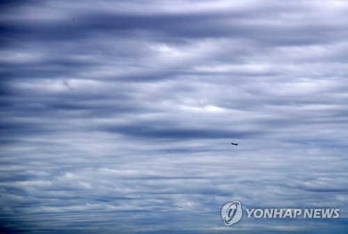 전국 구름 많은 일요일… 제주도는 밤부터 다시 장맛비