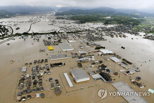 "폭우사망 최소 62명"… 재해대비 뛰어난 日도 속수무책 당했다