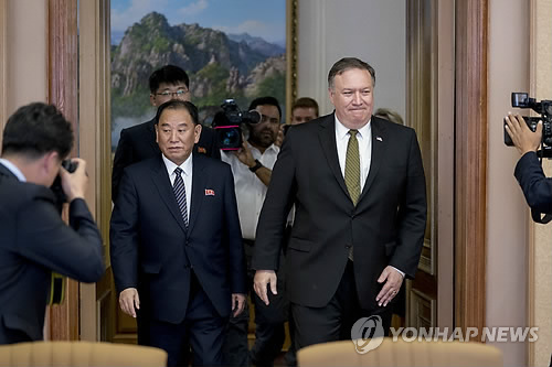 美폼페이오, 김영철에 '우라늄 시설' 추궁…北 "사실 아냐"