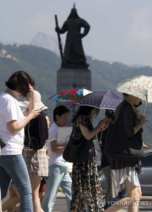 오늘도 전국이 '펄펄'… 제주 37.4도·서울 33.8도