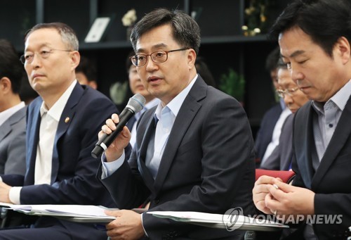 공유경제 막는 규제 뜯어고친다… 김동연 "기득권 반대 정면돌파"