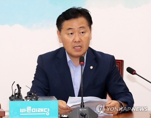 김관영 "청와대, 장관 1∼2개 내어주며 협치 포장 안 돼"