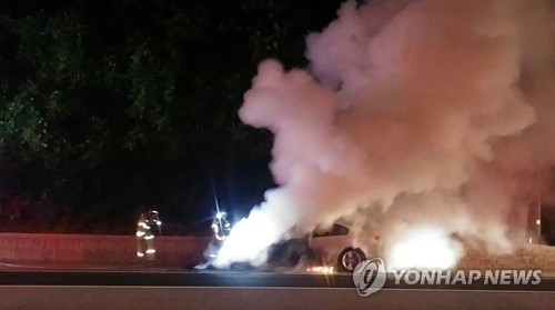 '불타는 차' BMW에 소비자 화났다… 첫 집단소송