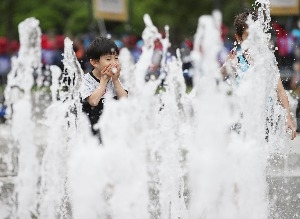 서울 33도 대구 37도…전국 폭염특보