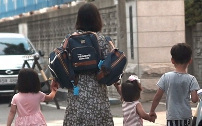 어린이집 차량사고 예방 … '엉덩이로 빵빵 눌러라' 교육시켜야