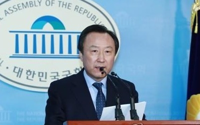 검찰 '불법 정치자금 수수' 홍일표 의원 징역형 구형