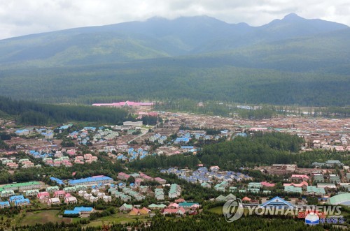 북중 관광분야 해빙 확대…연변 안투~北 삼지연 코스 개설