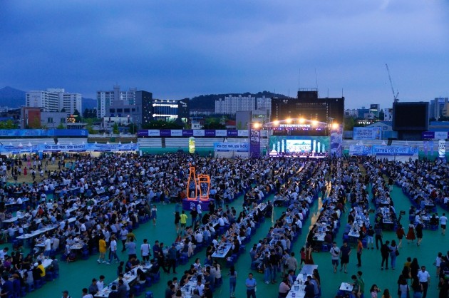 무더위를 얼리는 시원한 '2018 전주가맥축제' 9일 개막