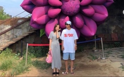 'DJ DOC' 이하늘, 17세 연하 예비신부와 제주도서 10월 결혼
