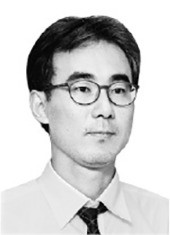 [편집국에서] 우물 안 재벌개혁