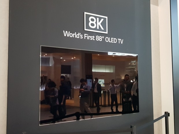 [IFA 2018 개막] "더 크게 더 선명하게"…8K TV 신기술 경쟁