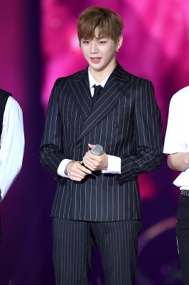 [포토] 워너원 강다니엘, '소녀팬 마음 흔드는 멋진 모습' (코리아뮤직페스티벌)