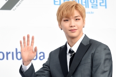 [포토] 워너원 강다니엘, '이런 훈남 또 없습니다'(소리바다 어워즈)