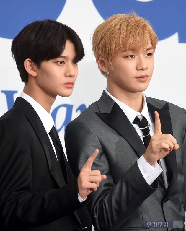 [포토] 워너원 배진영-강다니엘, '샤프하고 부드럽게'(소리바다 어워즈)