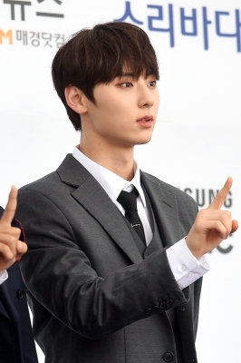 [포토] 워너원 황민현, '만찢남 비주얼'(소리바다 어워즈)