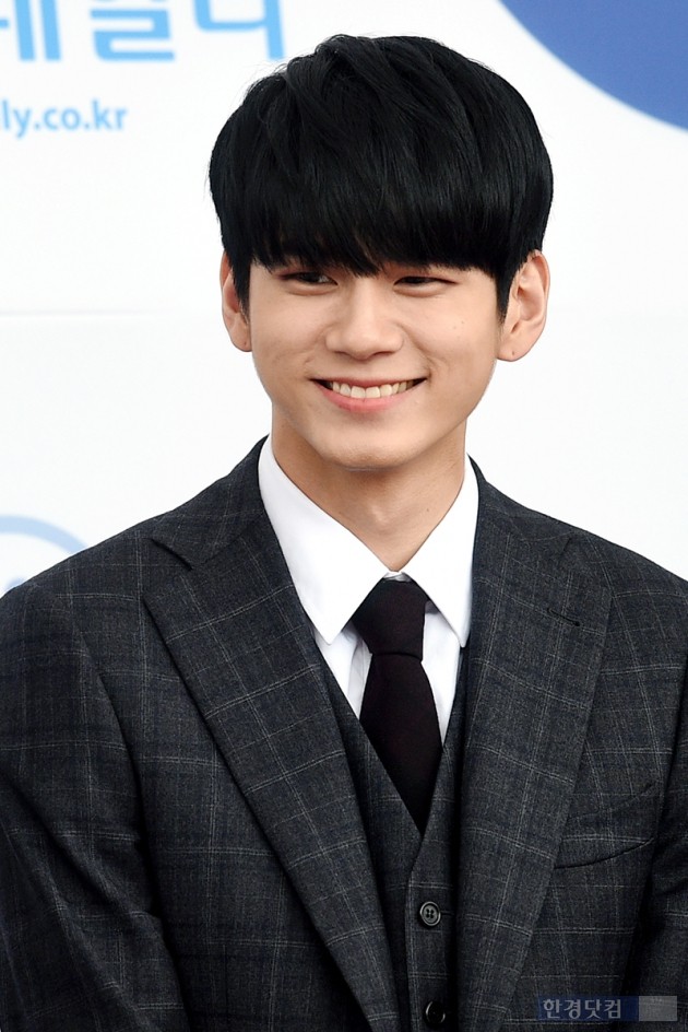 [포토] 워너원 옹성우, '무장해제 미소'(소리바다 어워즈)