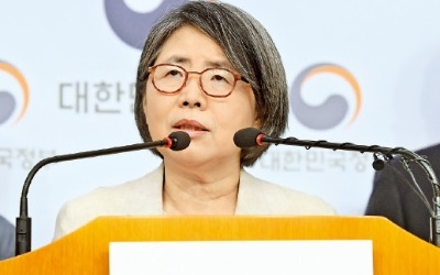 '정시 일부 확대' 모호한 의견 내고… 다시 교육부로 공 넘긴 공론화委