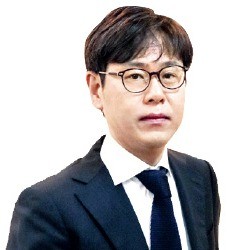 스톡옵션 행사로 단숨에 5억 번 정욱 JYP엔터 대표