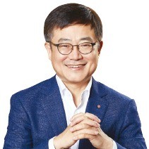 '온라인 왕좌' 노리며 3조 투자… "2022년 매출 20조 달성할 것"