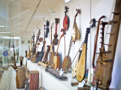 세계민속악기박물관의 다양한 악기들 