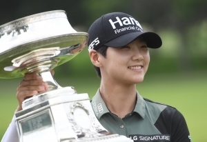 "세 번째 메이저 우승 가자" LPGA 브리티시여자오픈 박성현 3라운드 공동 4위 질주