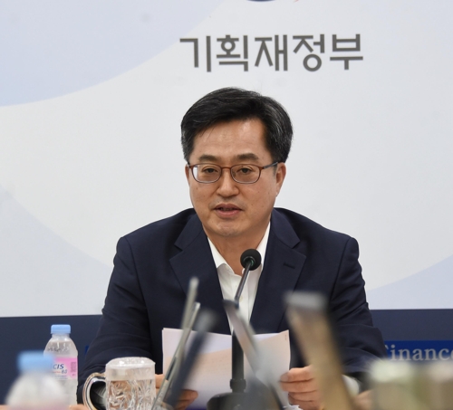 김동연 "내년 실질 SOC예산 대폭 확대… 총지출 7%후반 이상↑"