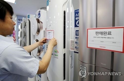 폭염에 '에어컨'·라돈 검출에 '침대'… 7월 관련 소비자상담 ↑