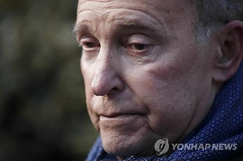 커들로 美국가경제위원장 "미중협상, 무슨 일 일어날지 보자"