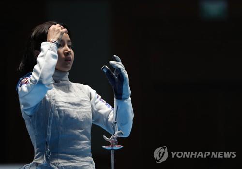 [아시안게임] 남현희가 태운 마지막 불꽃… "아쉽지만, 후회는 없어요"