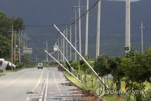 한반도 빠져나간 '솔릭' 곳곳 생채기… 피해는 예상보다 작아