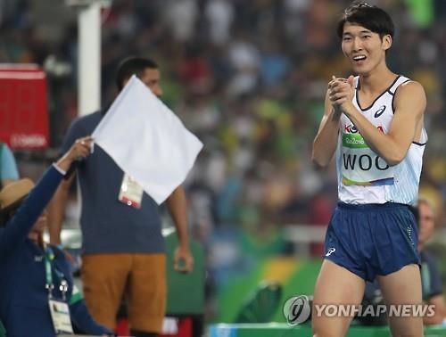 [아시안게임] 우상혁, 남자높이뛰기 공동 1위로 결선 진출