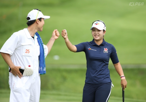 여자골프 한화클래식 '2년차' 돌풍…장은수·허다빈 4언더파