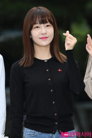 [TEN PHOTO] 라붐 유정 &#39;달달함이 가득해&#39;