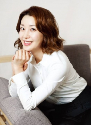 이아현,  tvN &#39;톱스타 유백이&#39; 출연…&#39;사연 있는 의사&#39; 아서라 役