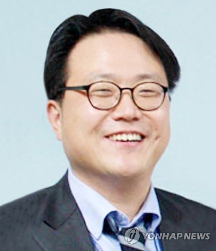 한미硏 청탁논란 홍일표 靑행정관, 시민사회수석실 발령