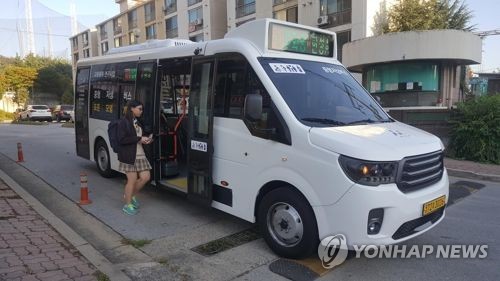 서울시, 2025년까지 일반 시내버스 100% 저상버스로 바꾼다