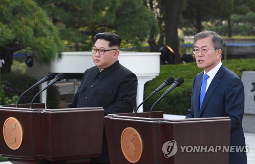 '휴가복귀' 문 대통령, 군 개혁·개각·비핵화 등 숙제 '산적'