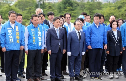 최인호 "가덕도 신공항만 고집하면 안돼… 퇴로도 있어야"