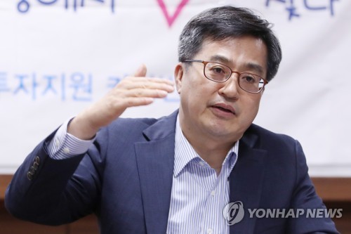 김동연 "과거식 대기업 의지 투자·고용 늘릴 의도·계획 없다"