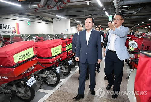 이총리 "정부·지자체·공공기관 발주공사 낮시간대 작업 중지"